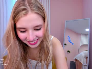girl milablush image #3095577