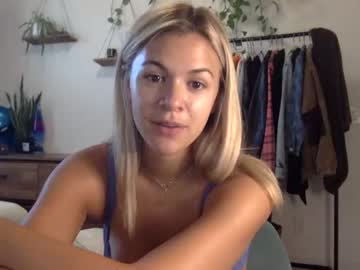 girl bottleservicegirl image #2143180