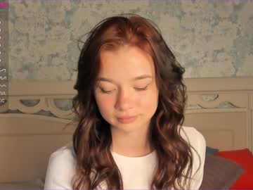girl dismayistrar image #2339106