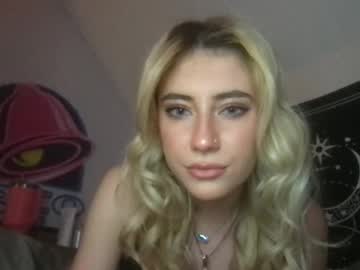 girl nikki_dreammm image #4053544