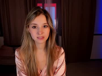 girl milablush image #3889845