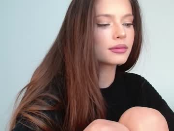 girl isia_slay image #2195260