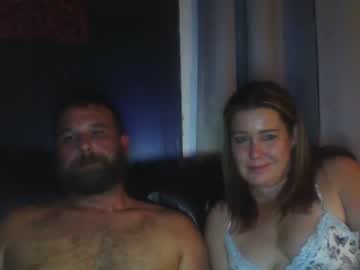 couple fon2docouple image #3962094