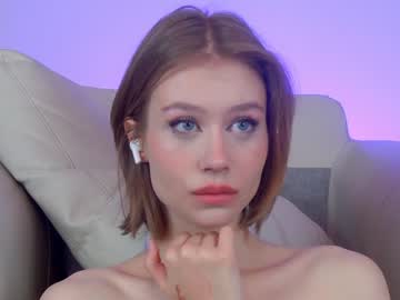 girl shycinderella image #845352