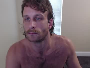 man hairyfitdaddy420 image #3946329