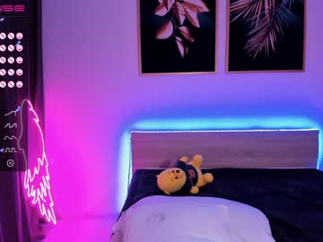 girl aisneon image #1736437