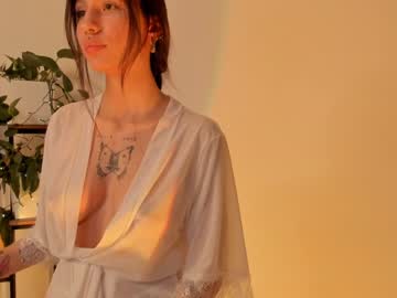 girl elizabeth__gray image #3483625