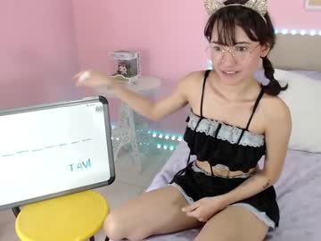 girl little_effy18 image #2027870