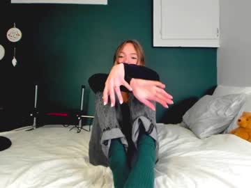 girl innocentprovenguilty image #3327572