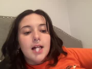 girl rebeccaryder333 image #3293569