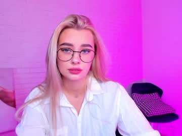 girl 8a8y_nura image #1383450