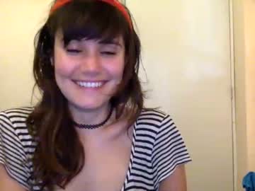 girl ericarae91 image #3350615