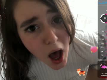 girl emilia_me image #1069128