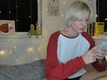 sweet_peach__ every day cam