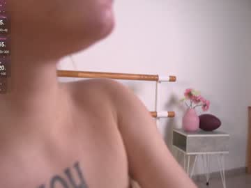 _bunnyminee_ every day cam