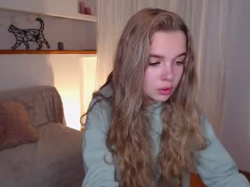 little_kittty_ every day cam