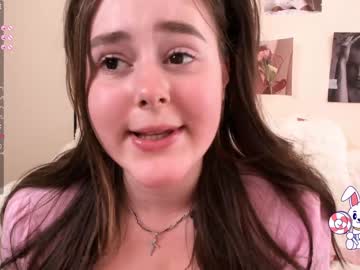 girl emilia_me image #1557341