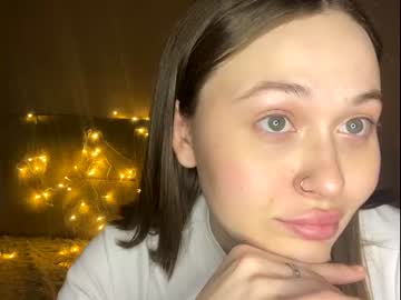 girl em_nora image #3870477