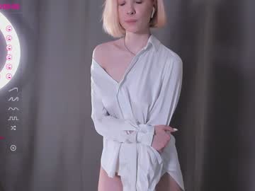 girl whitee_angel image #3432101