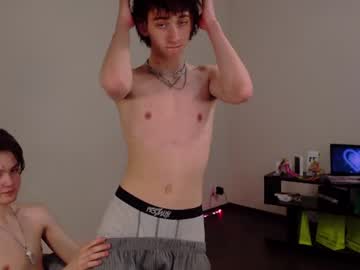 man aronyou_wing image #3763647