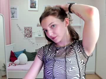 girl whereweland image #3406180