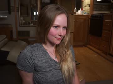 girl artesoft image #2674239