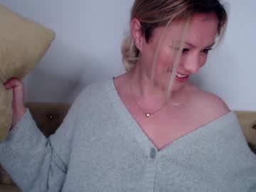 girl kiradivine image #1717377