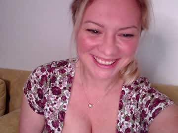girl kiradivine image #1853681
