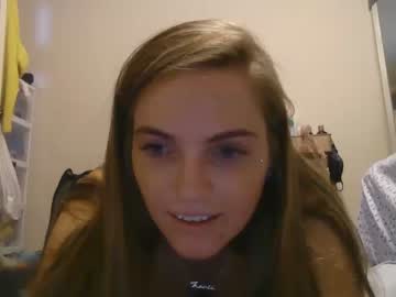 girl kkloveee777 image #3940414