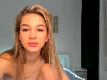 girl holly____ image #3180916