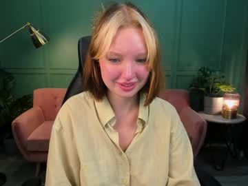 girl dinablush image #2525269