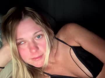 girl beachbabi image #4074148