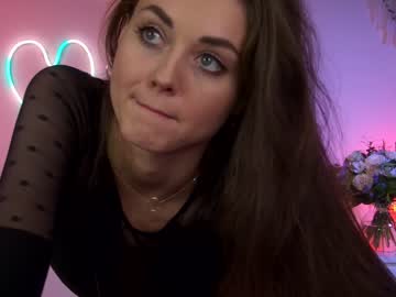 girl lettymoa image #3900012