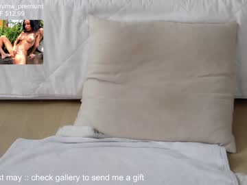 girl miiiawallace image #1528958