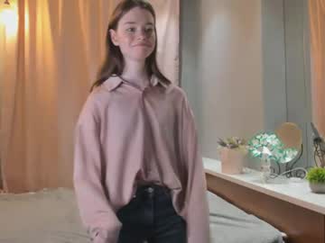 girl elenecouch image #4012772
