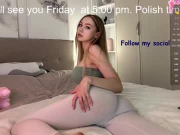 avroramy every day cam