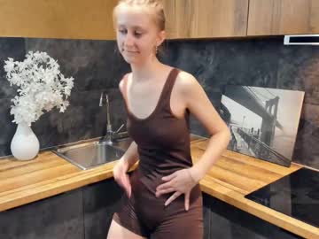 girl shelleyfitt image #4040455