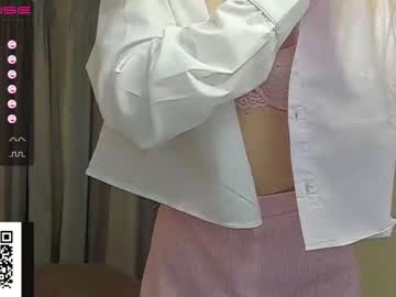girl heyshotup image #3144547
