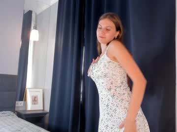 girl lynettehandley image #4010380