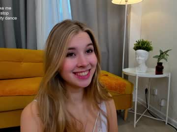 girl milablush image #3099703