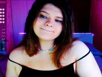 girl _sofaluv_ image #2039022