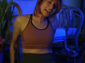 girl lizmreow image #2107934