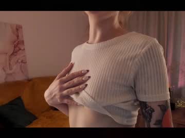 girl caught_in_4k image #2090053
