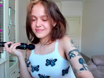 girl adriana_hill image #2368700