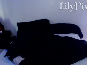 girl lilypixel image #1690556
