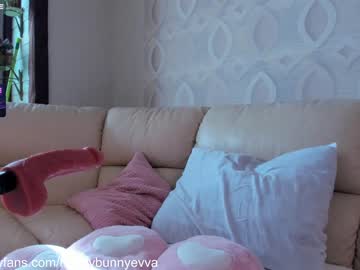 girl hunnybunnyeva20 image #2326069