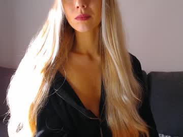girl pervyblonde image #1342278