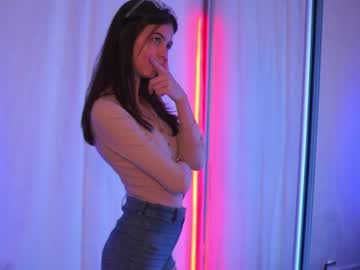 girl hannasthesia image #3713980