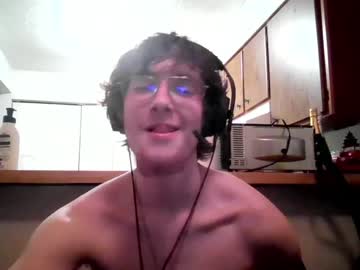 man tylerk883 image #2589383