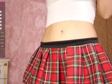 girl welcome2pleasureland image #3335630